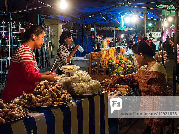 Night market food stalls  Luang Prabang  Laos  Indochina  Southeast Asia  Asia