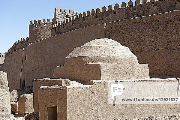 Schloss Rayen  am Rande des Berges Haraz gelegen  Provinz Kerman  Iran  Naher Osten
