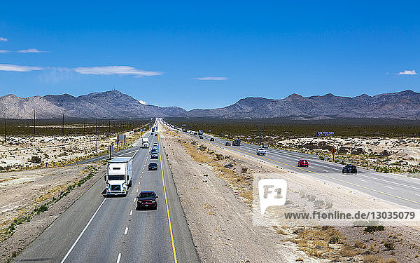 Blick auf den Highway 15 bei Las Vegas  Nevada  Vereinigte Staaten von Amerika  Nordamerika