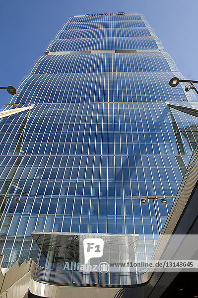 Europa. Italien. Lombardei. Mailand. Wolkenkratzer im Stadtteil Citylife  Torre Hadid (185 m)  entworfen von Arata Isozaki  Torre Allianz (209 m)  Spitzname Diritto.