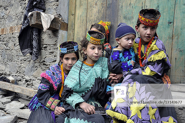 Pakistan Bumburet valley Chilan Loshi festivn