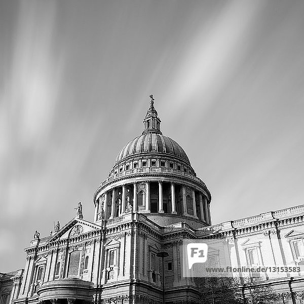 St. Pauls Kathedrale  London  UK