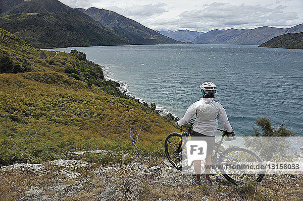 Mountainbikerin  Neuseeland