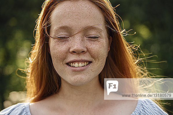Portrait of redheaded girl