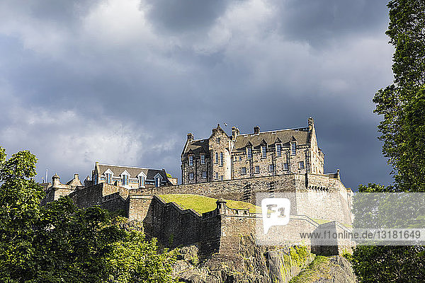 Großbritannien  Schottland  Edinburgh  Castle Rock  Edinburgh Castle