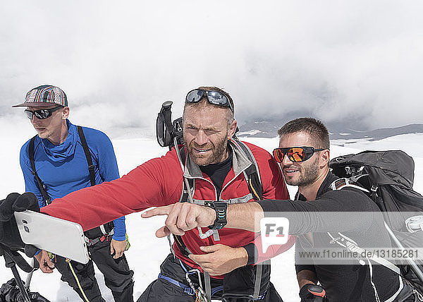 Bergsteiger auf dem Berg Ebrus  Kaukasus  Russland