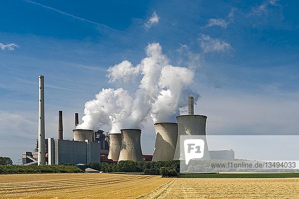Braunkohlekraftwerk Neurath im Rheinland Nordrhein-Westfalen Deutschland Europa