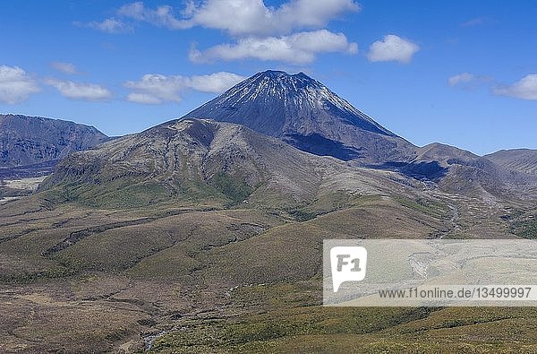Luftaufnahme Berg Ngauruhoe Tongariro Nationalpark Nordinsel Neuseeland Ozeanien