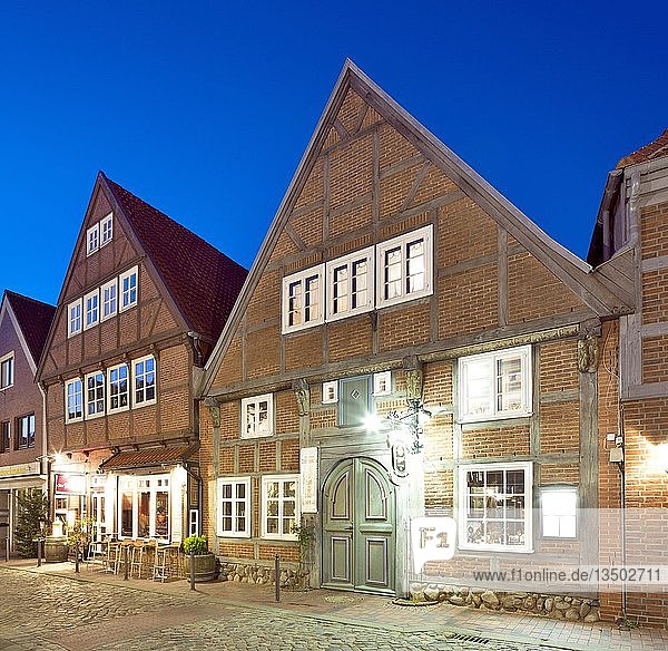 Historische Bürgerhäuser Abtstraße Altstadt Buxtehude Niedersachsen Deutschland Europa