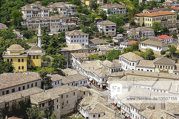Basarviertel Qafa e Pazarit  Altstadt  Gjirokastra  Gjirokastër  Albanien  Europa