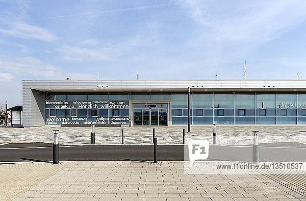 Flughafen Kassel-Calden Empfangsgebäude und Terminal Calden Hessen Deutschland Europa