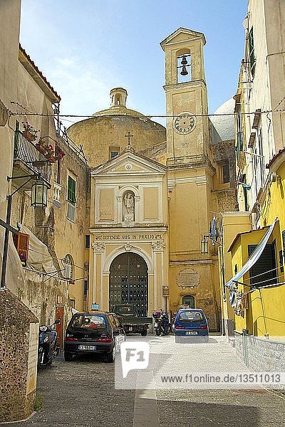 Kirche Abbazia di San Michele Arcangelo in der Oberstadt Procida Golf von Neapel Kampanien Italien Europa