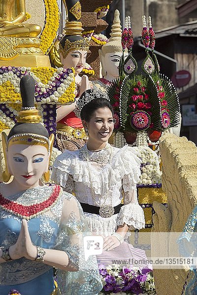 Woman posing at 2017 flower festival parade  Chiang Mai  Thailand  Asia
