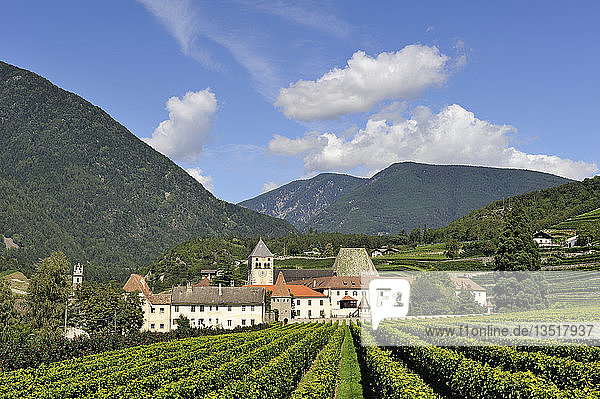 Kloster Neustift  bei Brixen  Südtirol  Provinz Bozen  Italien  Europa