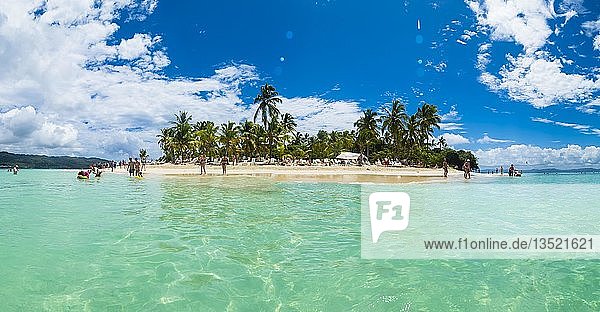 Cayo Levantado Beach  Samana Province  Dominican Republic  Central America