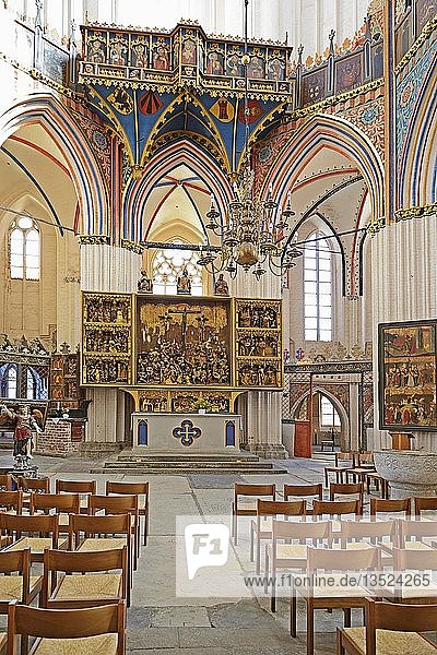 Innenansicht  Altar in der Nikolaikirche  Hansestadt Stralsund  UNESCO-Welterbe  Mecklenburg-Vorpommern  Deutschland  Europa