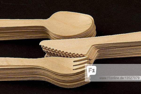 Disposable wooden cutlery  recyclable
