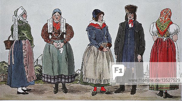 Menschen in Trachten  Mode  Kleidung in Deutschland  Trachten aus Oberschlesien  um 19. Jahrhundert  Illustration  Deutschland  Europa