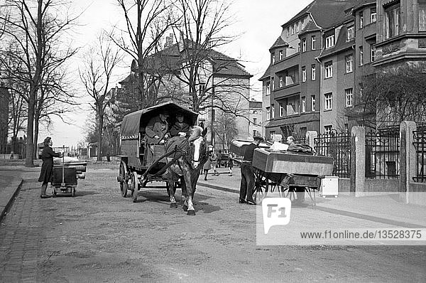 Wohnungsevakuierung für die sowjetische Besatzungsmacht  1947  Gohlis  Leipzig  Sachsen  DDR  Deutschland  Europa
