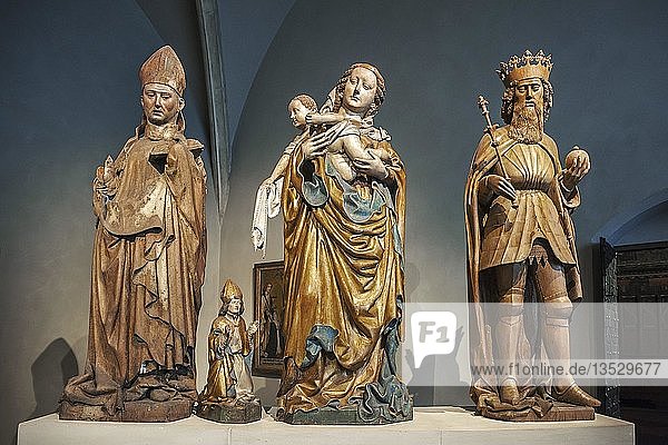 Skulpturen aus dem Hochaltar des Doms zu Freising  Jakob Kaschauer  Wien 1443  Nationalmuseum  München  Oberbayern  Bayern  Deutschland  Europa