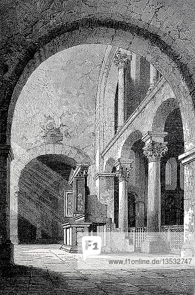Aachener Dom  der Karlsthron  Thron Karls des Großen im Hochmünster des Doms  1810  Holzschnitt  Deutschland  Europa