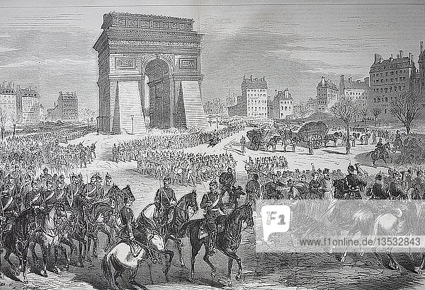 Einzug der deutschen Truppen in Paris auf dem Arc de Triomphe  am 1. März 1871  Deutsch-Französischer Krieg  Holzschnitt  Frankreich  Europa