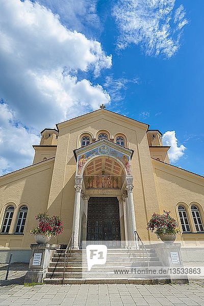 Eingang Westseite Nordfriedhof Ungererstr. München Oberbayern Bayern Deutschland Europa