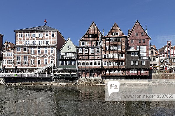 Historische Fachwerkhäuser am Stintmarkt  Altstadt  Lüneburg  Niedersachsen  Deutschland  Europa