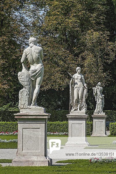 Jupiter und Juno von Dominik Auliczek Apollo von Roman Anton Boos Schloss Nymphenburg München Oberbayern Bayern Deutschland Europa