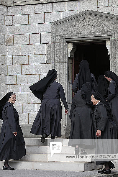 katholische Nonnen