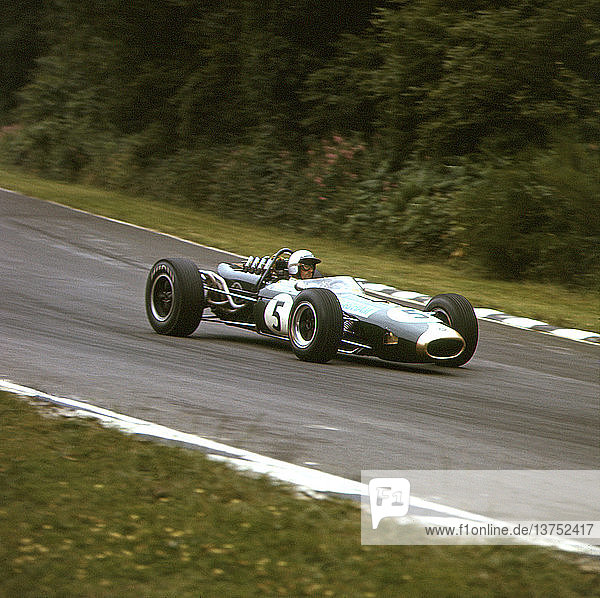 Jack Brabham gewinnt im Brabham-Repco BT19. Stirling´s Corner  Britischer GP  Brands Hatch  England 16. Juli 1966. '