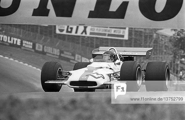 'Jackie Oliverin a BRM P153 entering Druid´s Hill hairpin in the British GP  Brands Hatch  England 18 July 1970. '