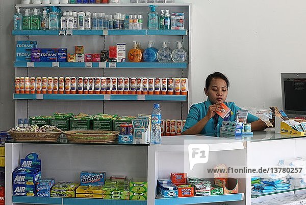 Drogerie in Phnom Penh  Kambodscha