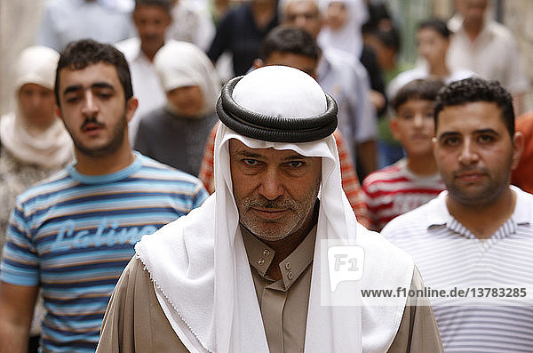Palästinensische Muslime verlassen die Al-Aqsa-Moschee nach dem Freitagsgebet in der Altstadt von Jerusalem