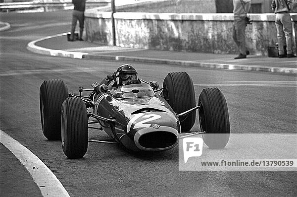 Jackie Stewart gewann in seiner zweiten F1-Saison den GP von Monaco in diesem BRM  der später bei seinem schrecklichen Unfall in der ersten Runde des nächsten Rennens  dem GP von Belgien in Spa  zerstört wurde. 22. Mai 1966.