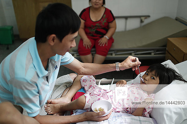 Tam Duc Kardiologie Krankenhaus. Herzkrankes Kind. Ho Chi Minh Stadt. Vietnam.