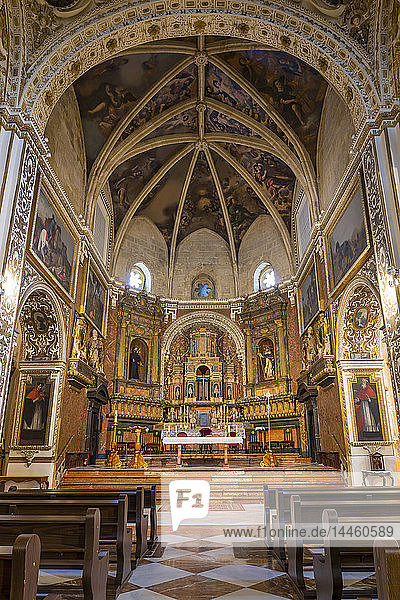 Innenraum der Kirche San Agustin  Cordoba  Andalusien  Spanien