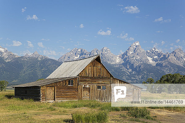 T. A. Moulton Barn  Mormon Row  Grand Teton National Park  Wyoming  Vereinigte Staaten von Amerika  Nord-Amerika