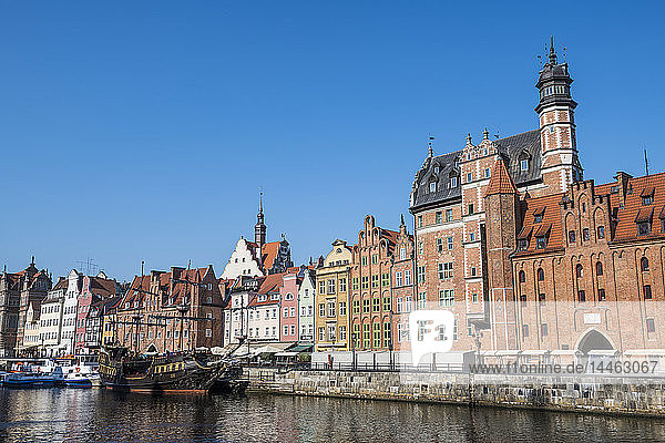 Hanseatic League houses on the Motlawa river  Gdansk  Poland