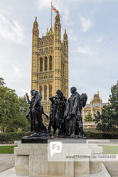 Die Statue der Bürger von Calais  von Auguste Rodin  in Westminster  London  England  Vereinigtes Königreich