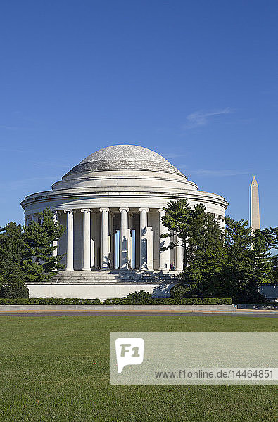 Thomas Jefferson Memorial  George Washington Memorial in the background  Washington D.C.  United States of America