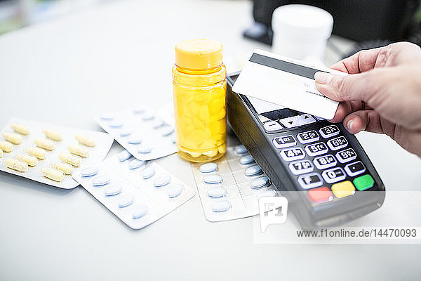 Cashless payment of medicine in a pharmacy