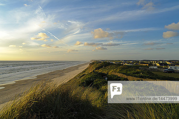 Dänemark Jütland Lokken Dünenlandschaft und Nordsee