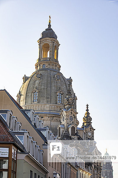 Deutschland  Dresden  Blick auf die Kuppel der Frauenkirche