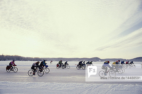 Iditasport Riders on Big Lake @ Start Winter SC AK