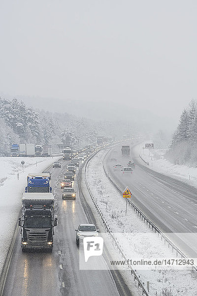 Winter-Autobahn