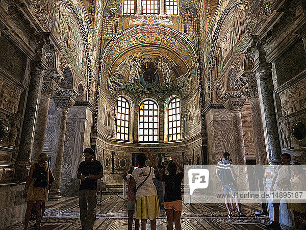 Italien  Emilia Romagna  Ravenna  Byzantinische Mosaike in der Basilika von San Vitale