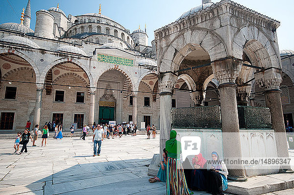 Asia  Turkey  Istanbul  Sultan Hamet Camii  Blue Mosque