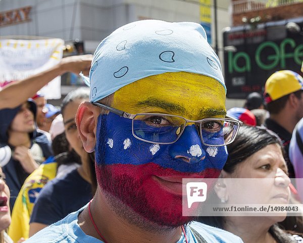 March and rally called for this Tuesday  February 12  by Juan Guaidó  president of the National Assembly sworn in as Acting President of Venezuela with the purpose of encouraging the Armed Forces to allow the entry of humanitarian aid to Venezuela.