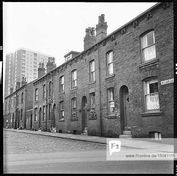 Weller Place  Burmantofts  Leeds  West Yorkshire  1966-1974. Schöpfer: Eileen Deste.